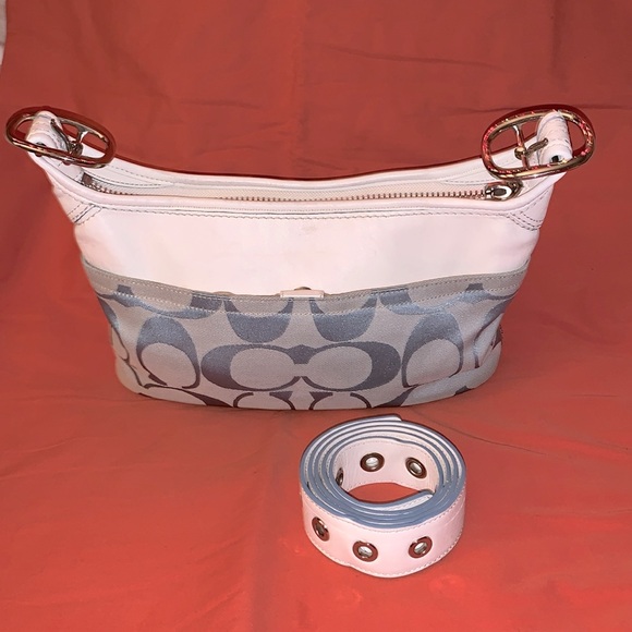 COPY - COACH Signature “C” Baby Blue Jacquard Canvas/Leather Shoulder Bag/Purse… - Picture 2 of 7